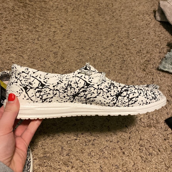 Hey Dudes - Picture 2 of 2